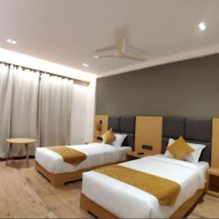 Derby Greens Hotel Bhopal Dış mekan fotoğraf